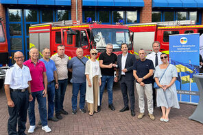 Überreichung der drei Feuerwehrzeuge für die Ukraine © Landeshauptstadt Mainz