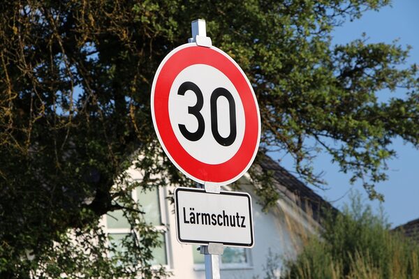 Tempo 30 Schild © Pixabay