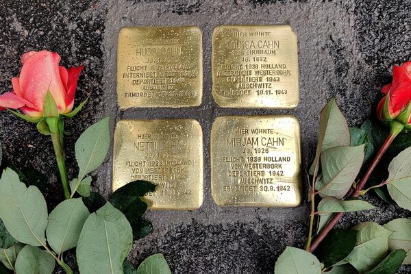 Stolpersteine für Mainzer Juden, Stolpersteinverlegung 2021 © Landeshauptstadt Mainz