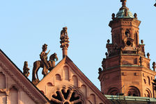 Bildergalerie Dom St. Martin Mainzer Dom St. Martin Mainzer Dom vor blauem Himmel