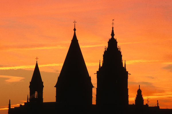 Mainzer Dom im Abendrot © Landeshauptstadt Mainz