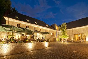 Außenansicht des denkmalgeschützten Kloster-Ensembles © Wasems Kloster Engelthal