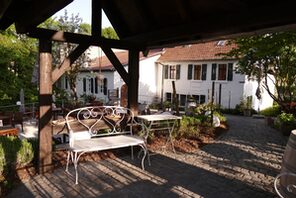 Ein Bild zeigt den Außenbereich des Restaurants. © Eva Eppert